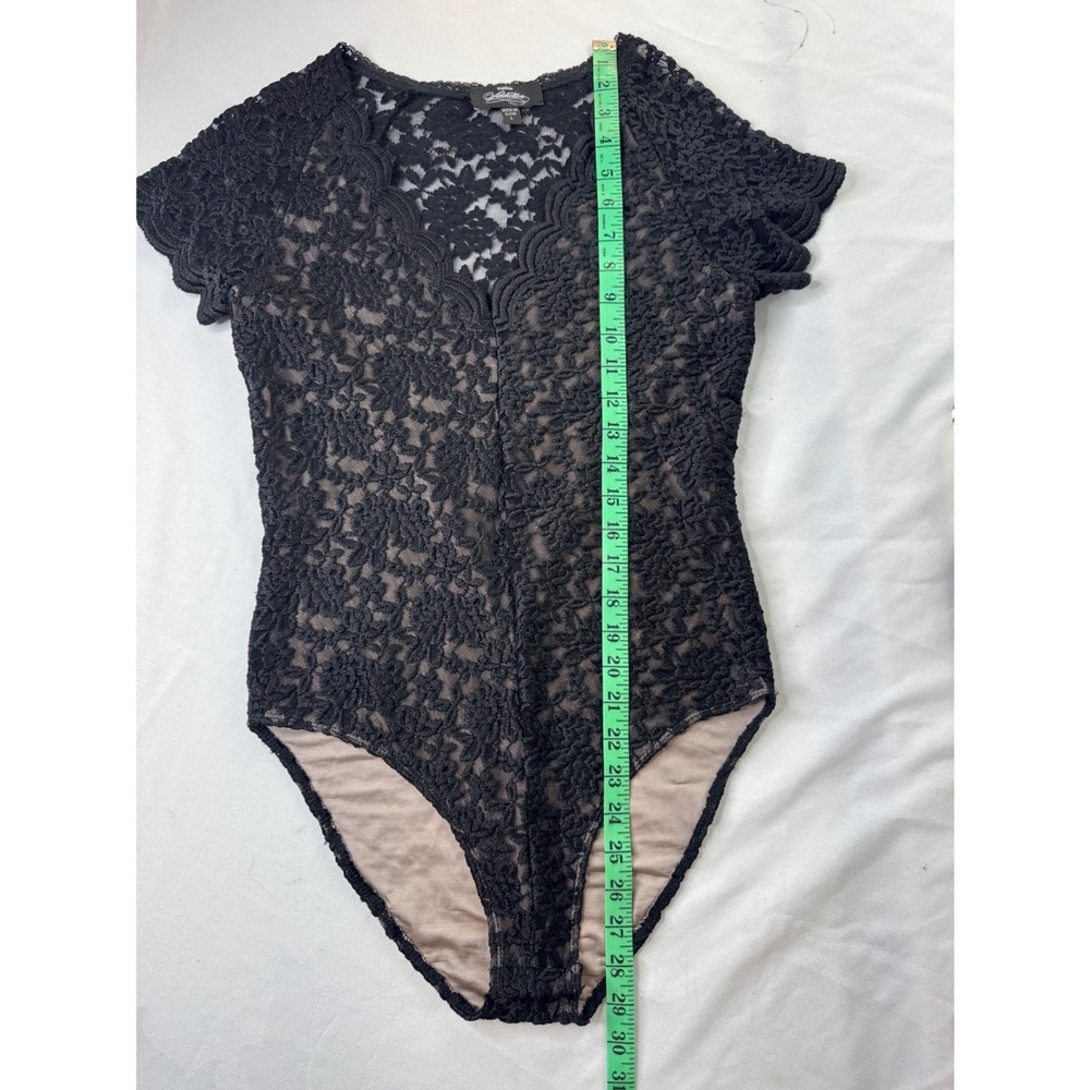 Bebe Addiction Black Lace Bodysuit Short Sleeve V-Neck Tan Lining Large sheer - Picture 11 of 16